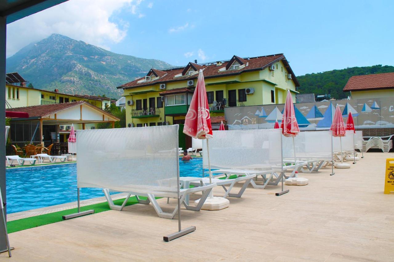 Carmina Hotel Ovacık Eksteriør billede