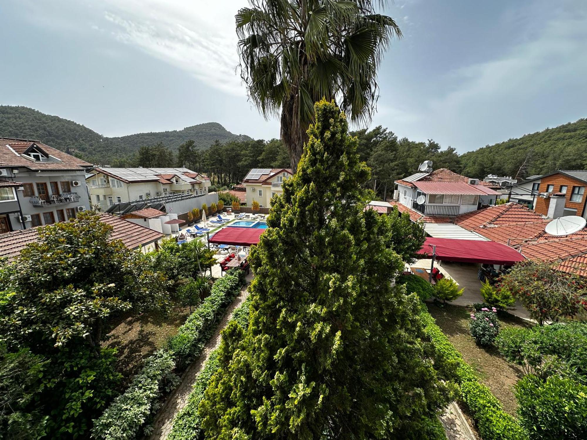 Carmina Hotel Ovacık Værelse billede